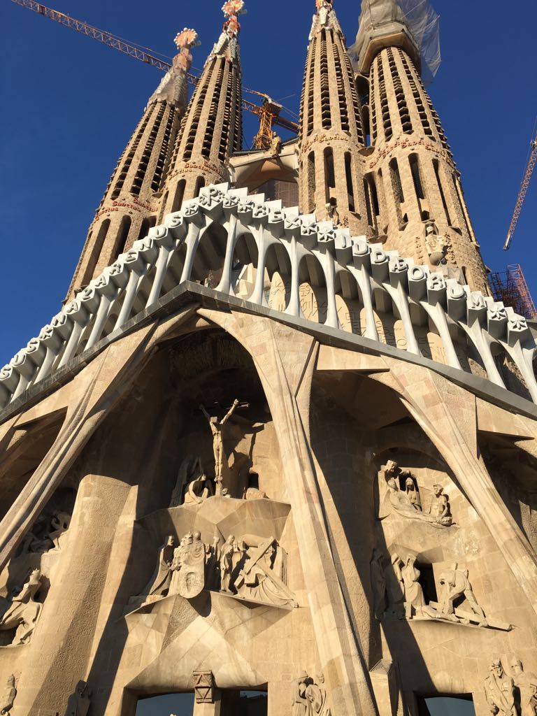 La Sagrada Familia Barcelona 8