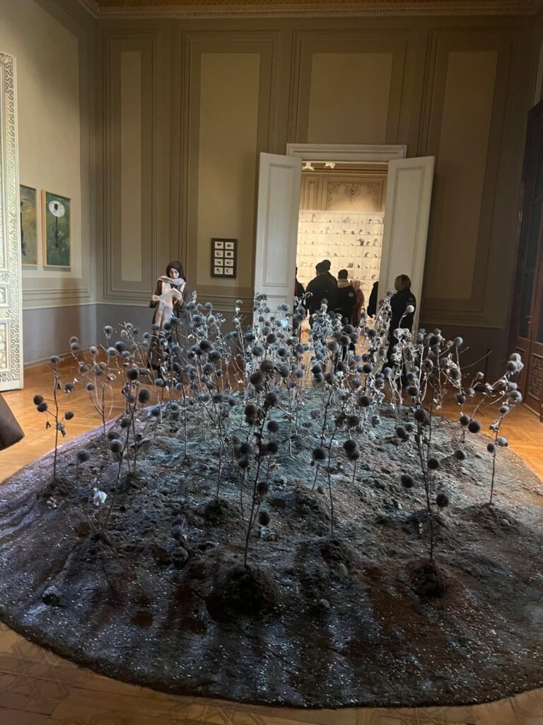 Abdülmecit Efendi Köşkü , Folia (3)